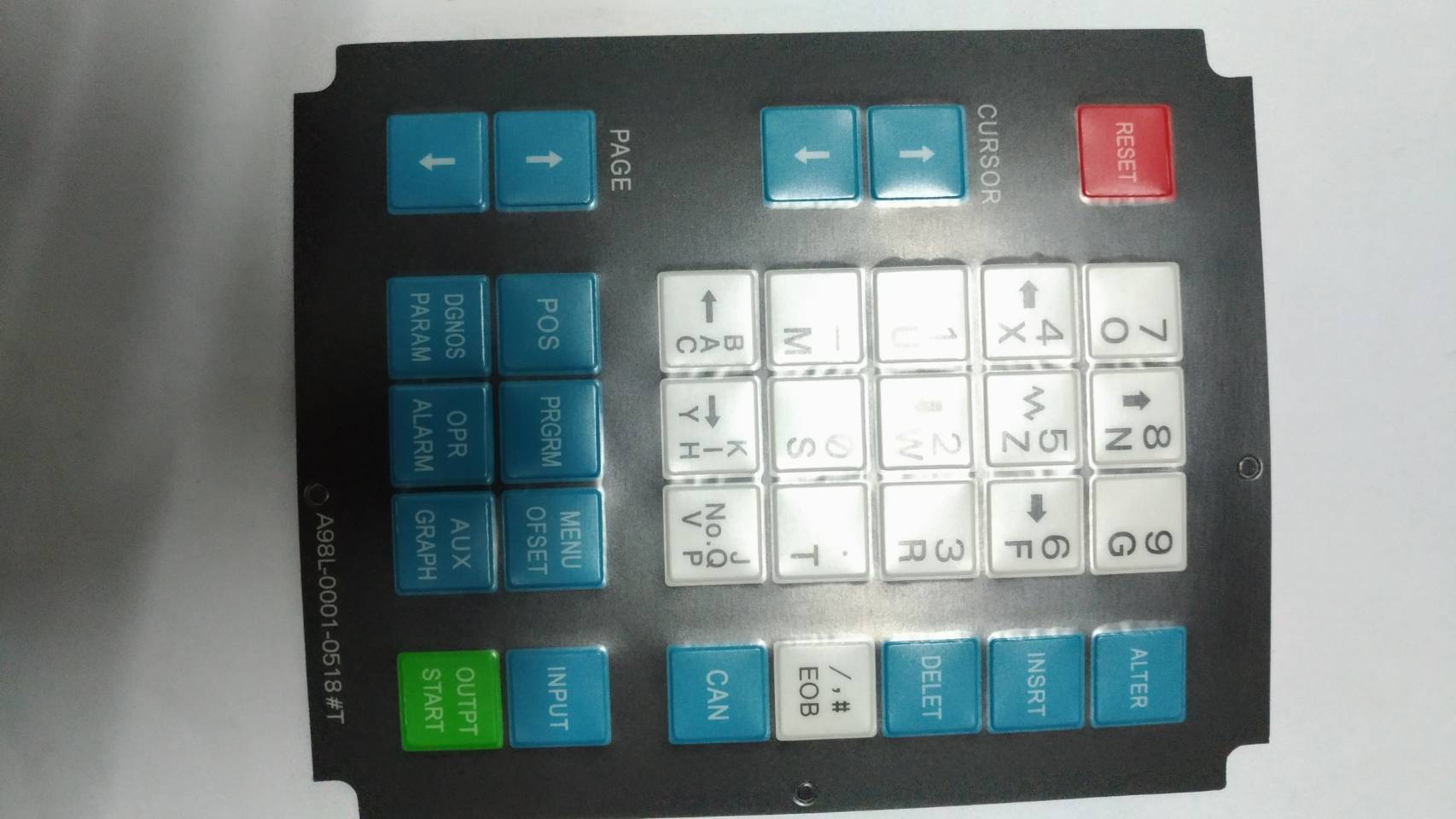 A98L-0001-0518#T ปุ่มกดสำหรับเครื่องกลึง CNC FANUC รุ่น OT