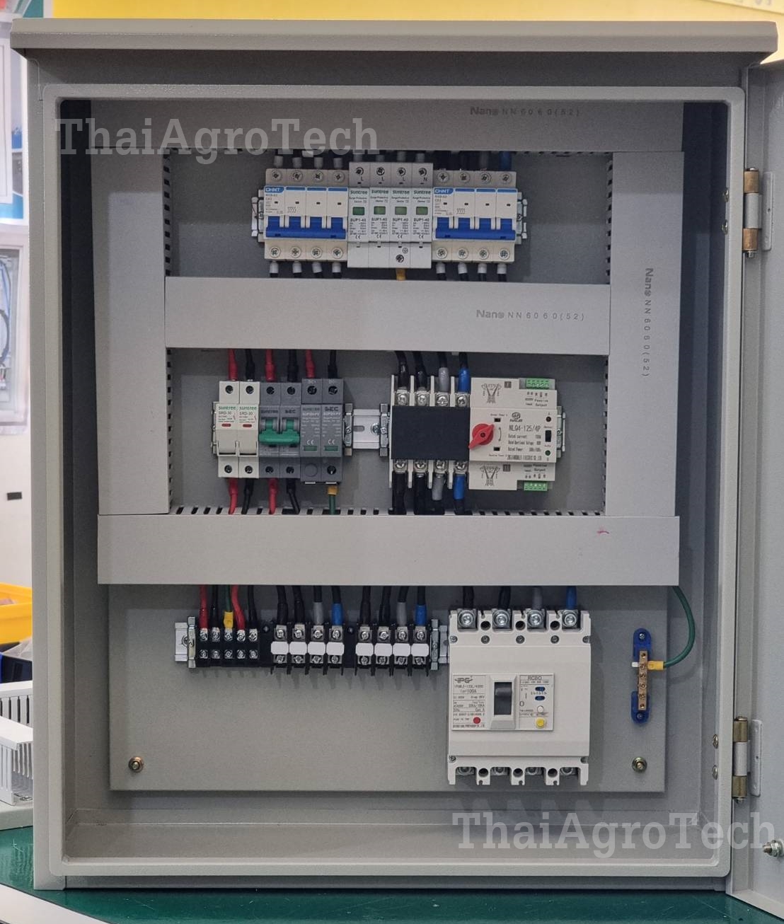 ตู้คอมบายเนอร์แบบไฮบริด 1 สตริง หรือ 2สตริง 3เฟส Hybrid Off-Grid ขนาด 5kw-25Kw MCCB, RCBO, DC 1string ATS 100A (3Phase) ระบบโซล่าเซลล์ ไฮบริด