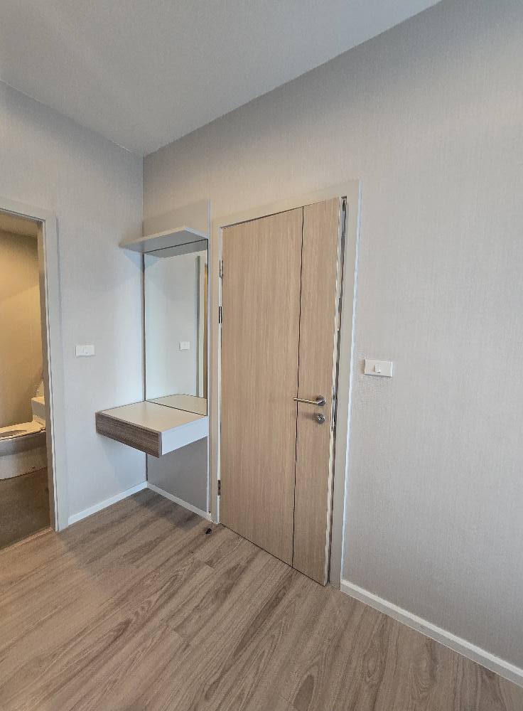 ให้เช่าคอนโด Amber By Eastern Star (แอมเบอร์ บาย อีสเทิร์น สตาร์) โซนพื้นที่ MRT แยกติวานนท์ ห้องแบบ 1ห้องนอน / 1ห้องน้ำ ขนาดห้อง 35 ตรม. ชั้น 8