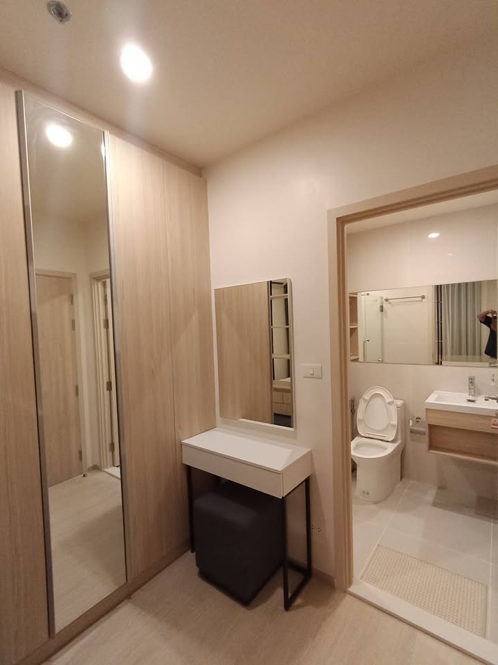 ให้เช่าคอนโด Nue Noble Ratchada-Lat Phrao (นิว โนเบิล รัชดา-ลาดพร้าว) โซน รถไฟฟ้า MRT ลาดพร้าว ห้องแบบ 1ห้องนอน / 1ห้องน้ำ ขนาดห้อง 31 ตรม. ชั้น 8