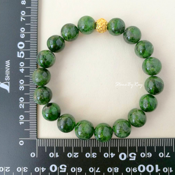 สร้อยข้อมือหินไดออปไซต์(Diopsite)