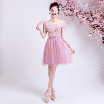 เดรสราตรีสีขาว/เทา/ชมพู/แดง ออกงานสั้น ทรงเปิดไหล่