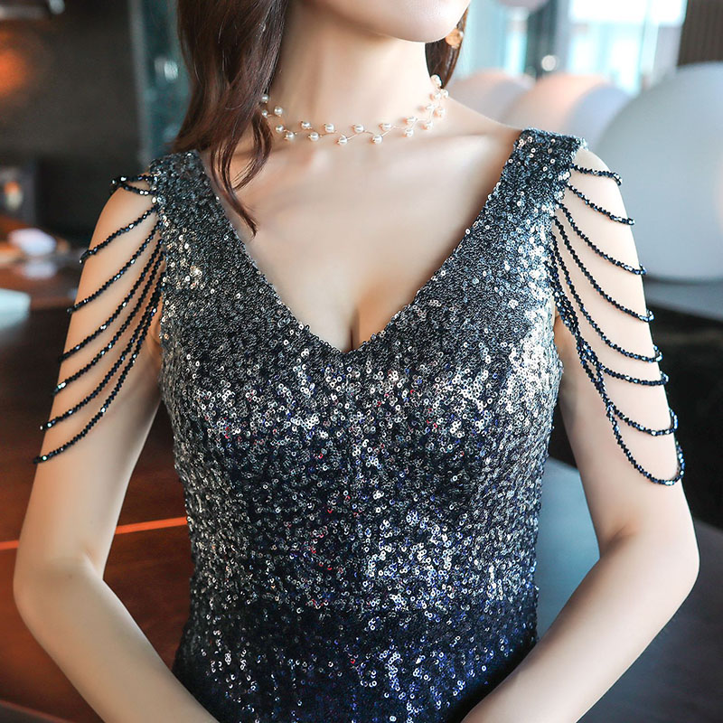 kudapy เดรสสั้นสีกรมท่า แขนกุดแต่งลูกปัด ปักเลื่อม ทรงเข้ารูป แนวเรียบหรู สวยดูแพง (ผ้ายือดตามหุ่น)