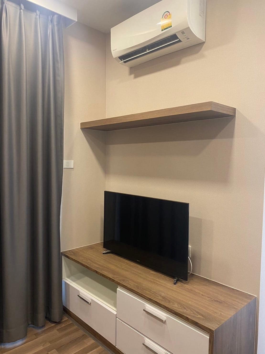 ปล่อยเช่าคอนโด Block 44 (บล็อค 44) ซอย พหลโยธิน 44 - 1ห้องนอน 1ห้องนั่งเล่น 1ห้องน้ำ - ใกล้ BTS กรมป่าไม้/เกษตร ศรีปทุม