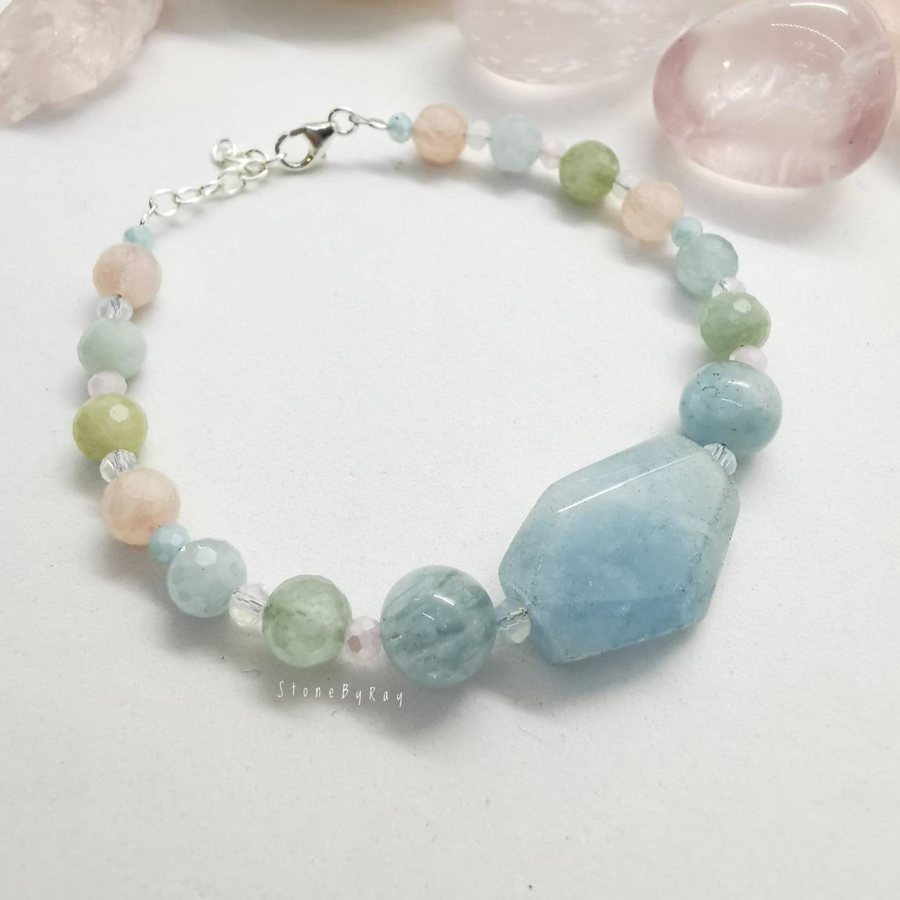 สร้อยข้อมือเงินหินอความารีนกับเบริล Moonstone+Beryl