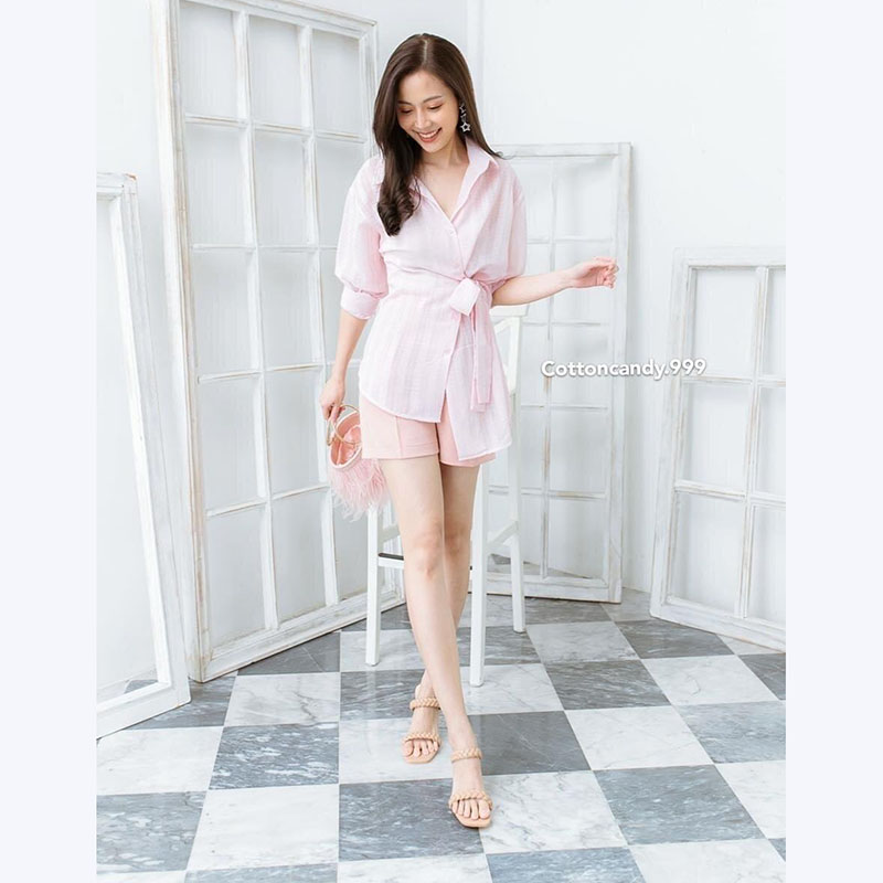 kudapy ชุดเซทสีชมพู,เหลือง เสื้อ+กางเกง เสื้อคอปกผุกเอวดีเทลน่ารัก ผ้ามีเทคเจอร์ในตัว โทนสีสวยมากๆ