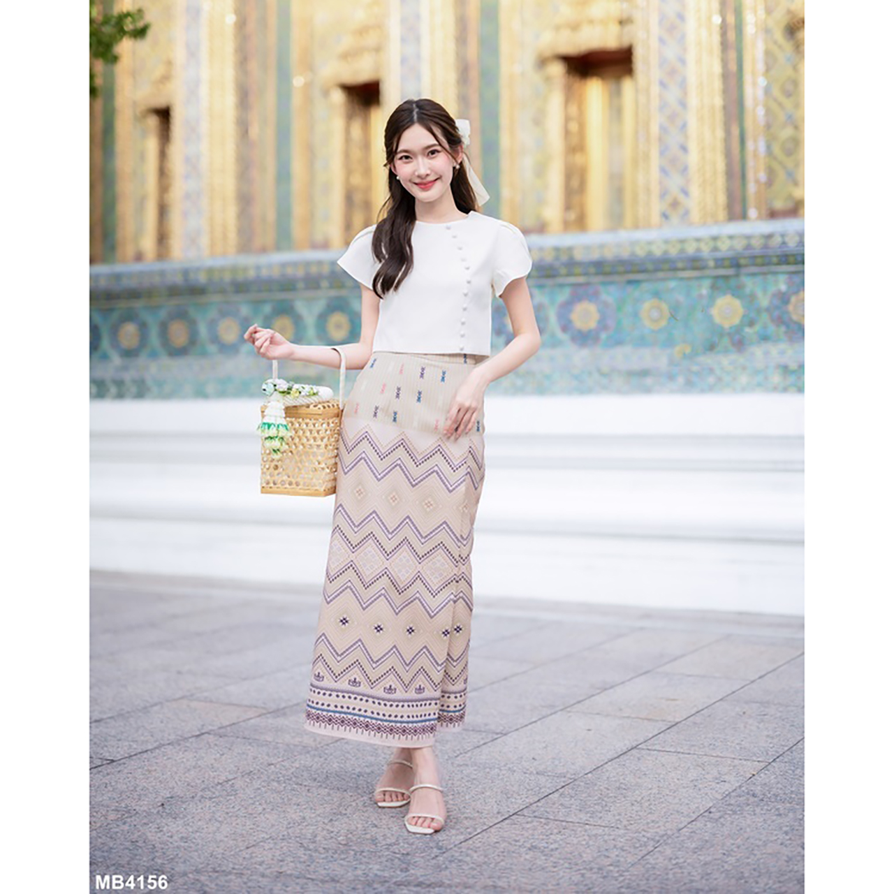 kudapy เซ็ตเสื้อแขนกลีบบัว+กระโปรงลายไทยสีครีม