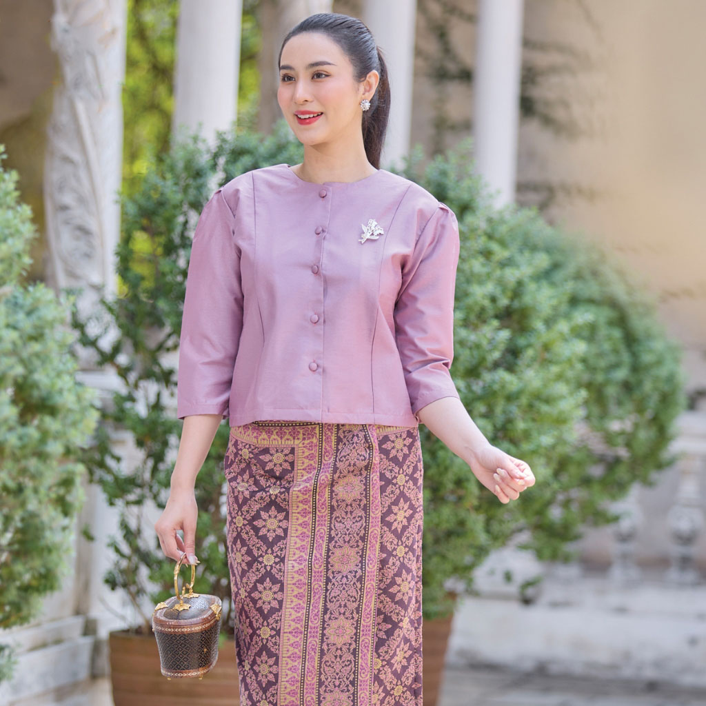 kudapy ชุดเซ็ทผ้าไหม เสื้อผ้าไหมแพรทิพย์ (ชมพูกะปิ) ใส่ไปงานบุญงานวัดสวยดูดี