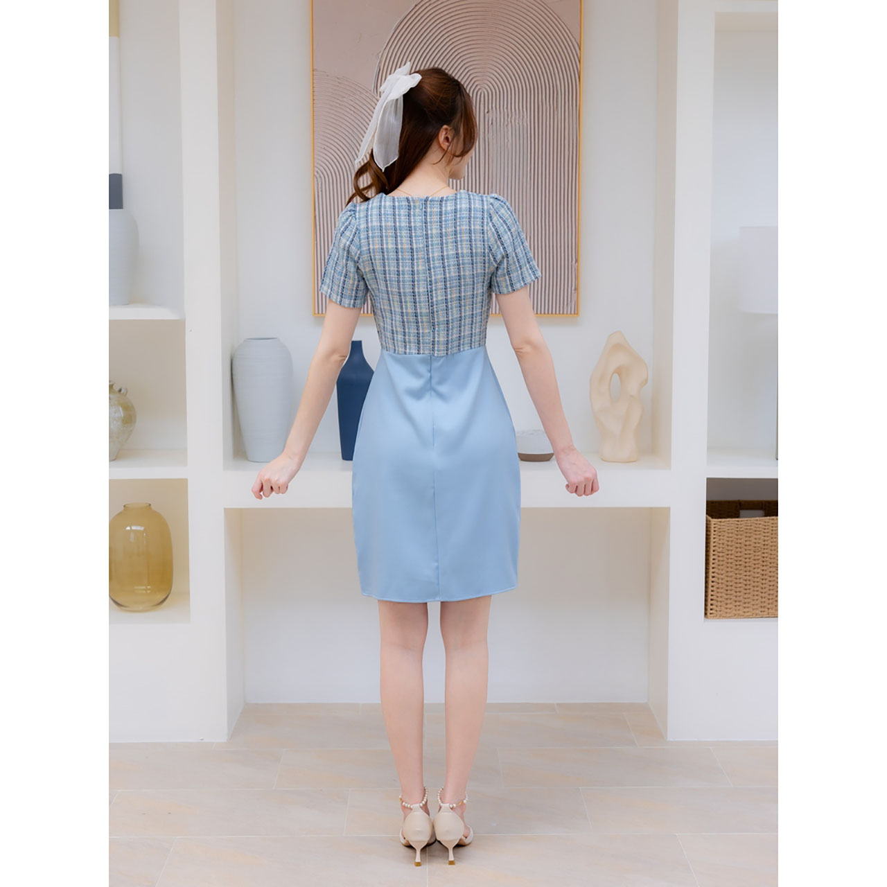 kudapy เดรสสั้นสีฟ้า/สีชมพุ/สีครีม ผ้าทอลายสก๊อตกระโปรงสีพื้น