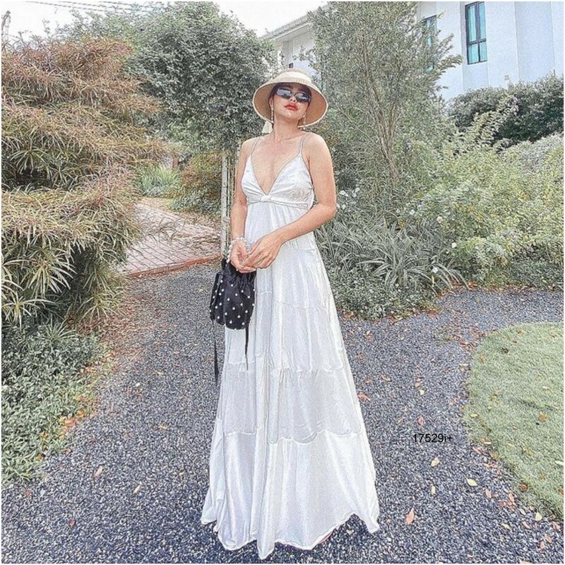 kudapy แม็กซี่เดรสสีขาว สีแดง เดรสสายเดี่ยว อกเสริมฟองน้ำ รูดปรับได้เลยค่ะ ใส่ริมทะเล
