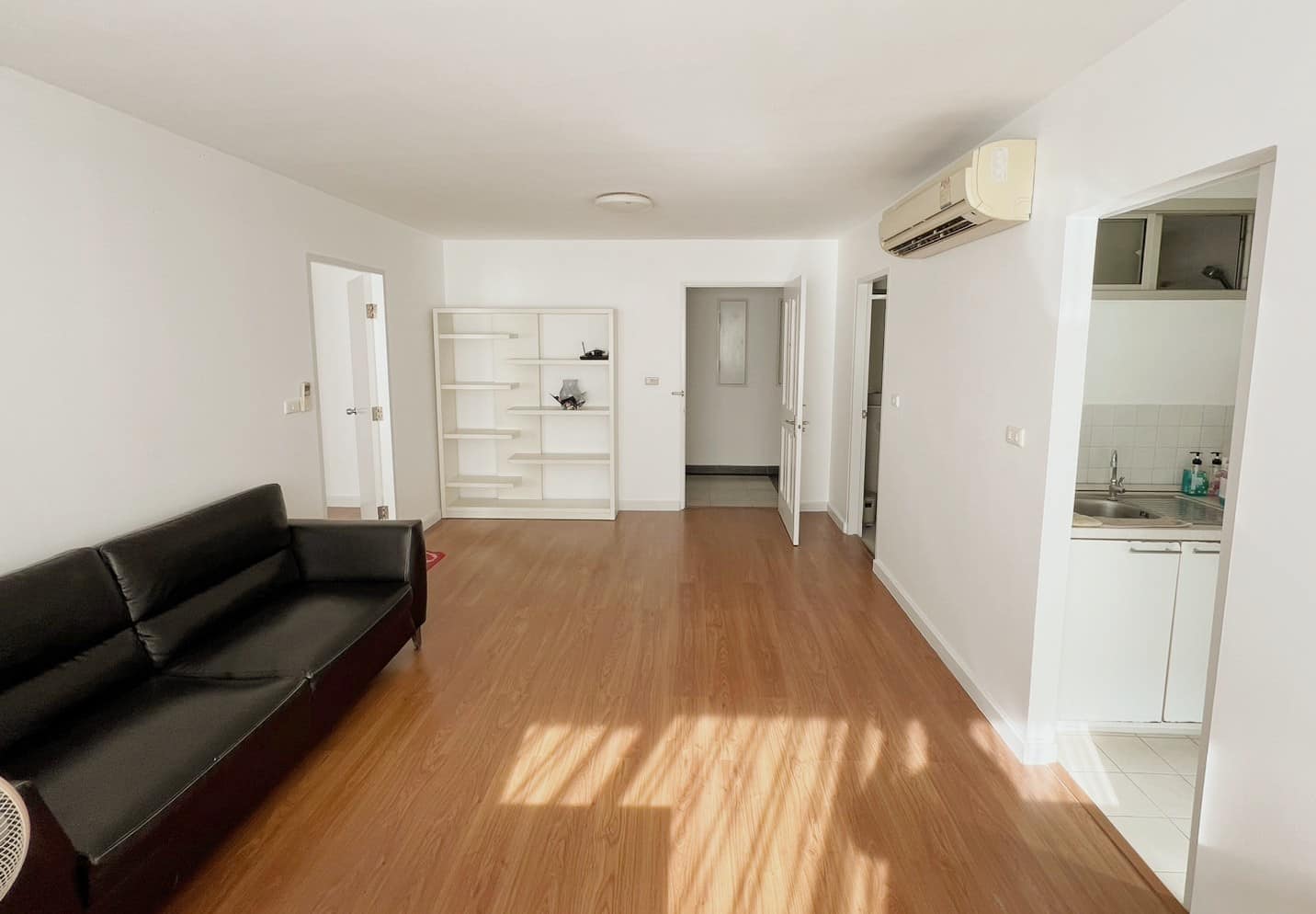 ปล่อยเช่าคอนโด Condo One Ratchada-Ladprao (คอนโด วัน รัชดา-ลาดพร้าว) - 1ห้องนอน 1ห้องน้ำ 1ห้องนั่งเล่น - ใกล้ MRT รัชดา - ขนาดห้อง 50 ตรม. ชั้น 3