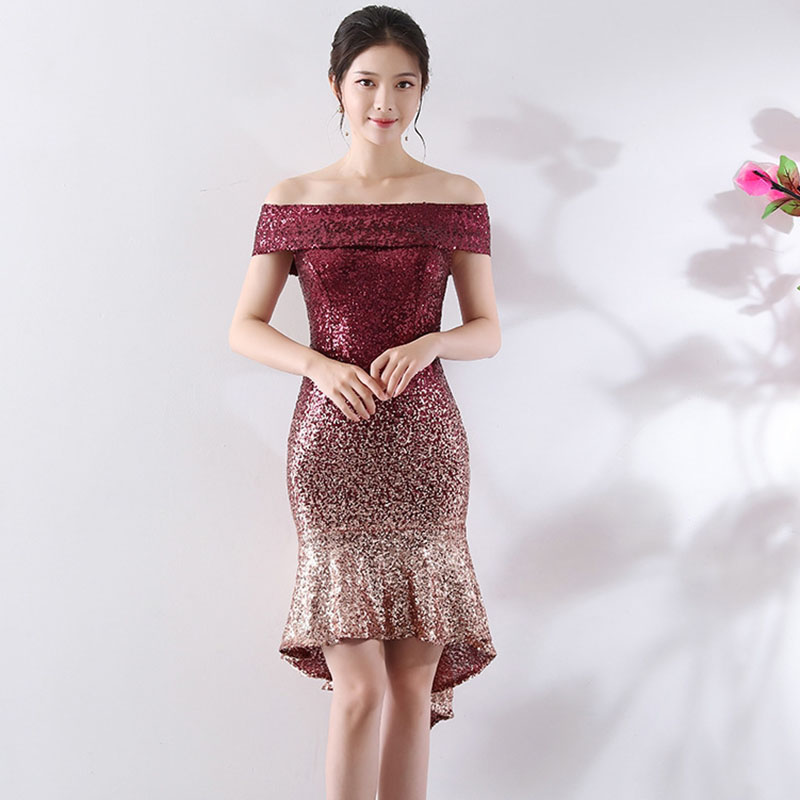 kudapy เดรสสั้นสีแดง/สีกรมท่า ทรงปาดไหล่เข้ารูปกระโปรงหางปลา แนวเรียบหรูดูแพง สวยดูดี เหมาะสำหรับชุดออกงานต่างๆ