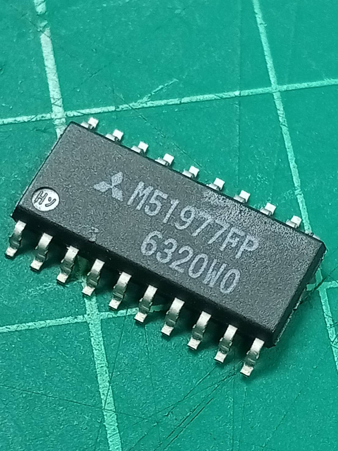 MITSUBISHI M51977FP SWITCHING REGURATOR CONTROL IC