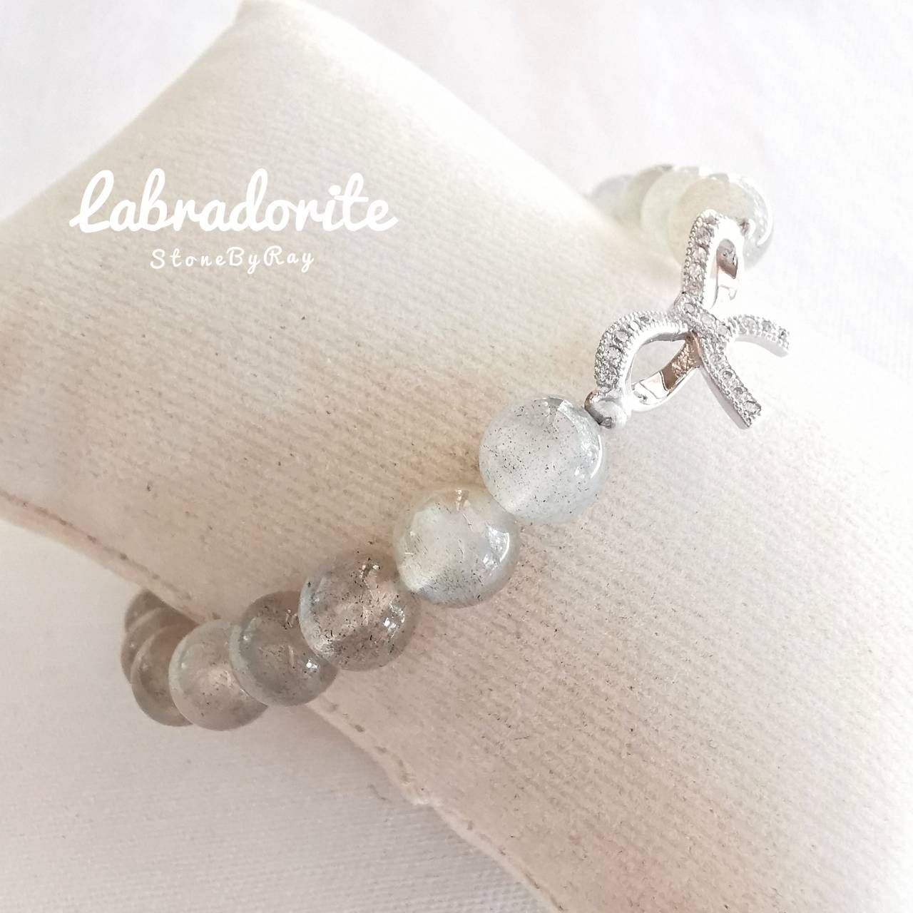 สร้อยข้อมือหินลาบราโดไลท์