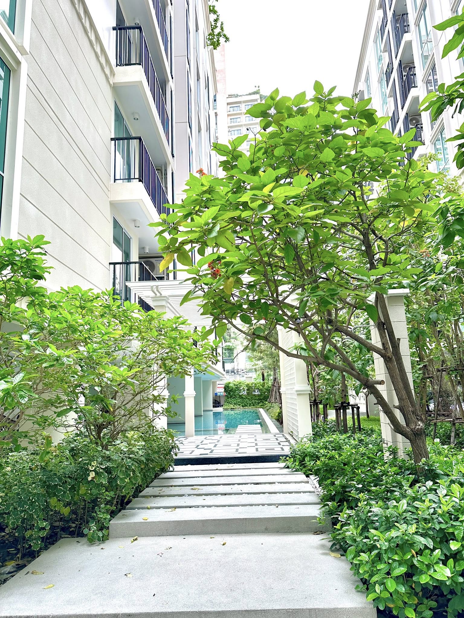 ให้เช่าคอนโด Chateau In Town Ratchayothin (ชาโตว์ อินทาวน์ รัชโยธิน) 1ห้องนอน / 1ห้องน้ำ ขนาด 35 ตรม. ชั้น 4 ค่าเช่า 14,000 ต่อเดือน รถไฟฟ้า BTS รัชโยธิน