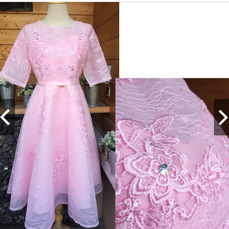 kudapy เดรสสั้นสีชมพู ออกงานลูกไม้ แขนสั้น เอวเย็บคาดผ้าซาติน อกเสริมฟองน้ำ เนื้อผ้าลูกไม้ผ้าโปร่ง เย็บติดลายลูกไม้สวยๆ