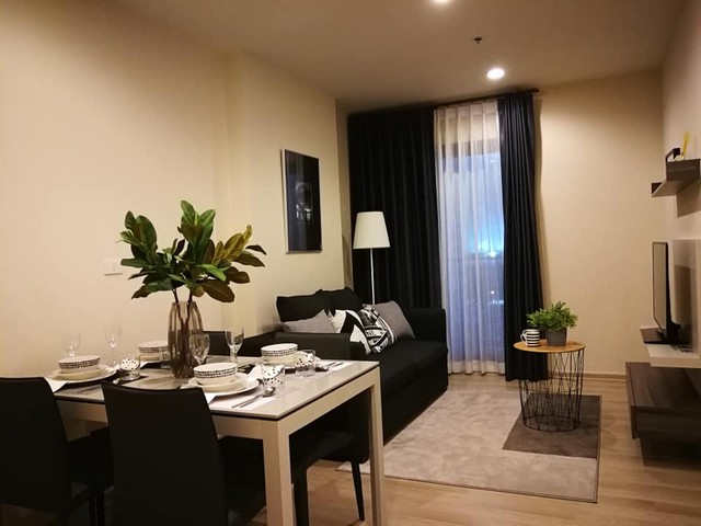 ให้เช่า Centric Ratchada - Huai Khwang 2ห้องนอนห้องมุมเครื่องใช้ไฟฟ้าครบ