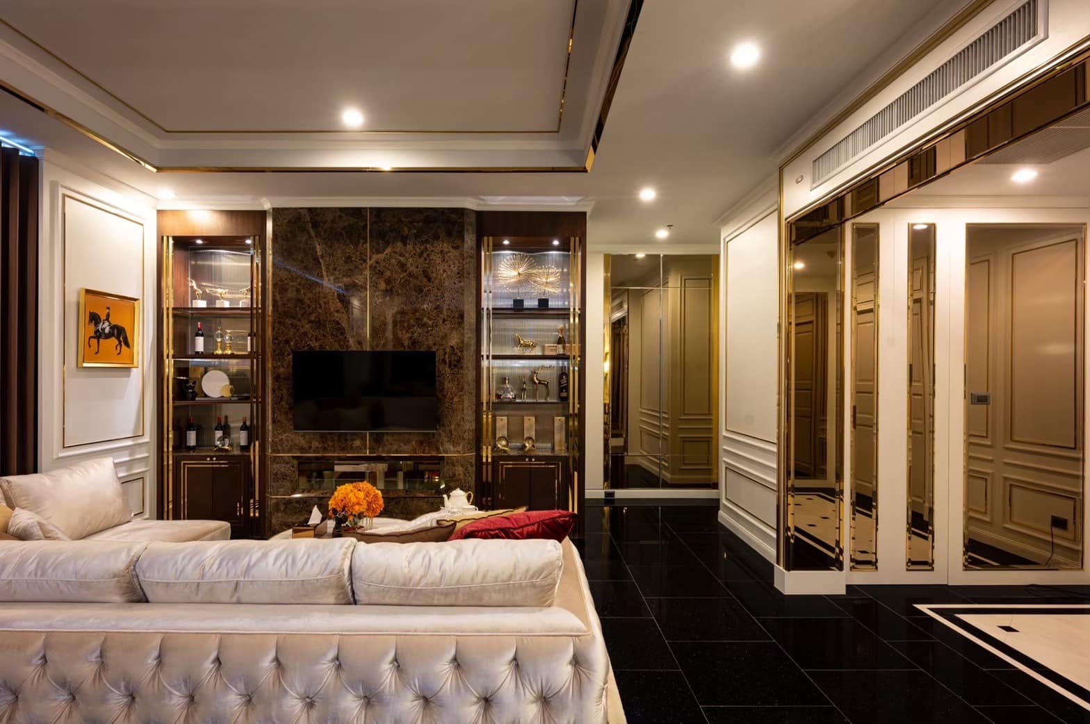 ปล่อยเช่าคอนโด Supalai Wellington (ศุภาลัย เวลลิงตัน) - 4ห้องนอน 1ห้องนั่งเล่น 4ห้องน้ำ - ใกล้ MRT ศูนย์วัฒนธรรม - ขนาดห้อง 250 ตรม. ชั้น 19 ตึก 8