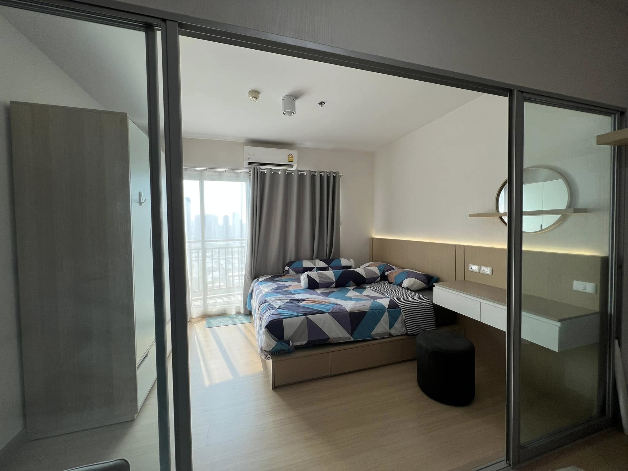 ให้เช่าห้องแบบ 1ห้องนอน 1ห้องน้ำ 1ครัวแยก โซนพื้นที่ MRT พระราม 9 คอนโด Supalai Veranda Rama 9 (ศุภาลัย เวอเรนด้า พระราม 9) ขนาดห้อง 37 ตรม. ชั้น 21 ตึก B