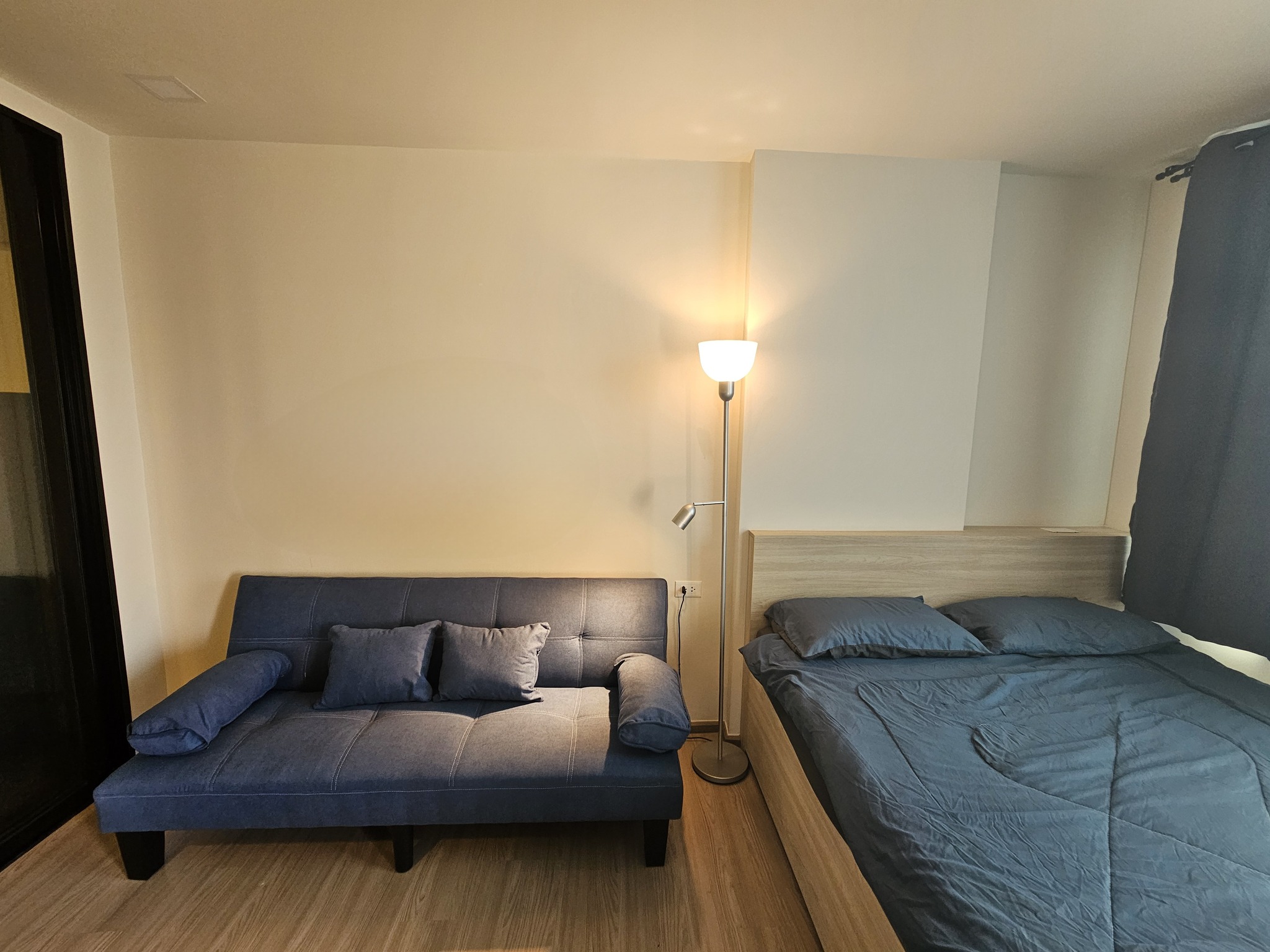 ให้เช่าคอนโด The Muve Bangkhae (เดอะ มูฟ บางแค) - ตกแต่งเฟอร์ครบ - การเดินทาง: ติด MRT บางแค