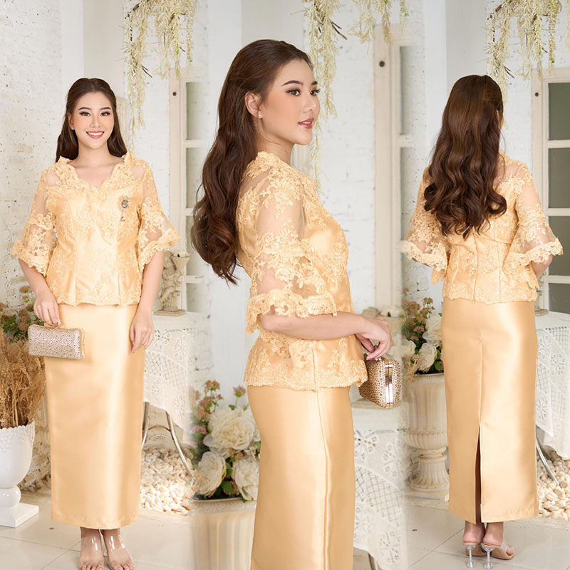 kudapy ชุดเซทสีทอง ผ้าไหมญี่ปุ่นเนื้อหนา เสื้อคอวีแต่งลูกไม้เนื้อนิ่ม แขนระบาย เย็บไล่ความยาวให้ทรงแขนเสื้อเก๋