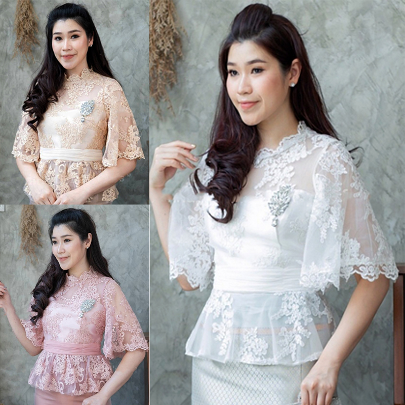 kudapy เสื้อแม่เจ้าสาวสีชมพู/สีขาว/สีทอง เสื้อแม่เจ้าบ่าว เสื้อไปงานบุญงานบวช เสื้อลูกไม้ ใช้ผ้าลูกไม้ทออย่างดี ลายถี่แน่น ช่วงคอแต่งเชิงลูกไม้เพิ่มความหรูหรา