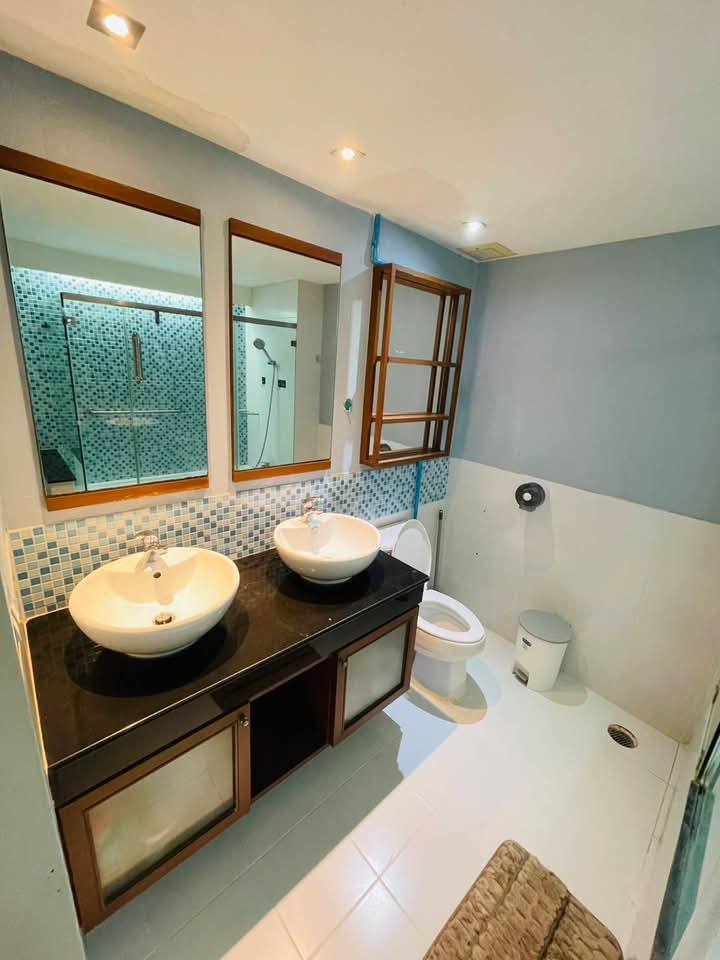 High Rise โซนพื้นที่ BTS อ่อนนุช สุขุมวิท50 ให้เช่าห้องแบบ 2ห้องนอน 1ห้องน้ำ คอนโด The Roof Garden Onnut (เดอะ รูฟ การ์เด้น อ่อนนุช) ขนาดห้อง 65 ตรม. ชั้น 5