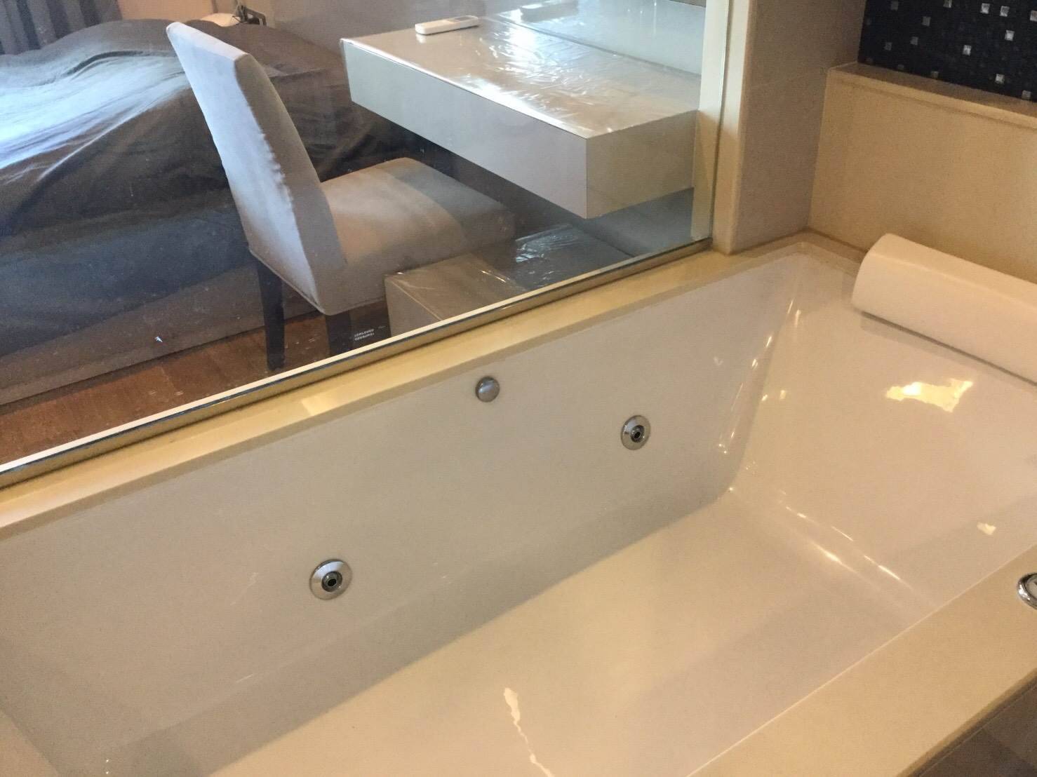 ให้เช่าคอนโด ดิ แอดเดรส อโศก ติดรถไฟฟ้าใต้ดิน MRT เพชรบุรี