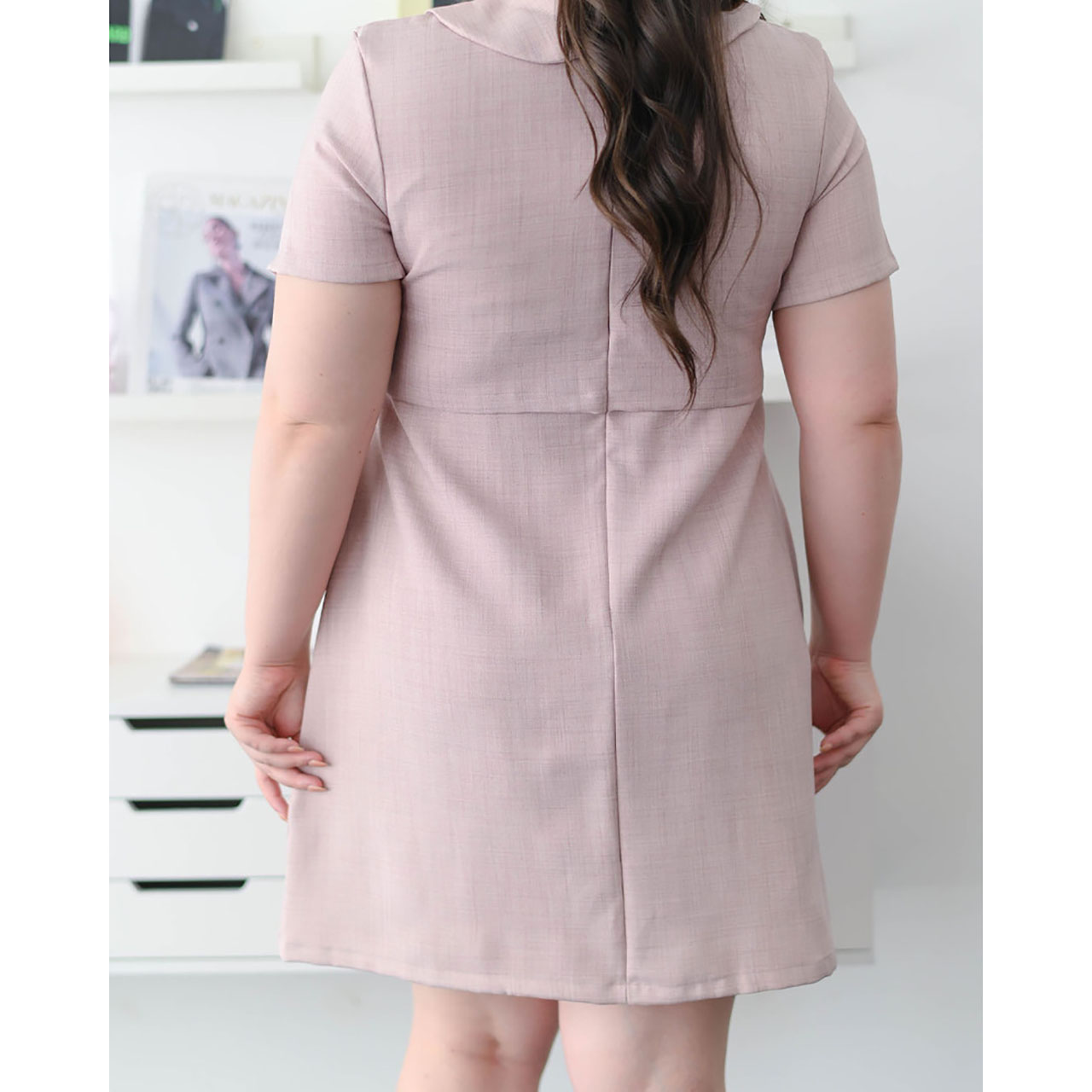 kudapy เดรสแขนสั้น คอปกแบบใหม่สุดคิวท์ มาพร้อมกระดุมมุกตกแต่งให้ลุคคุณหนูน่ารัก