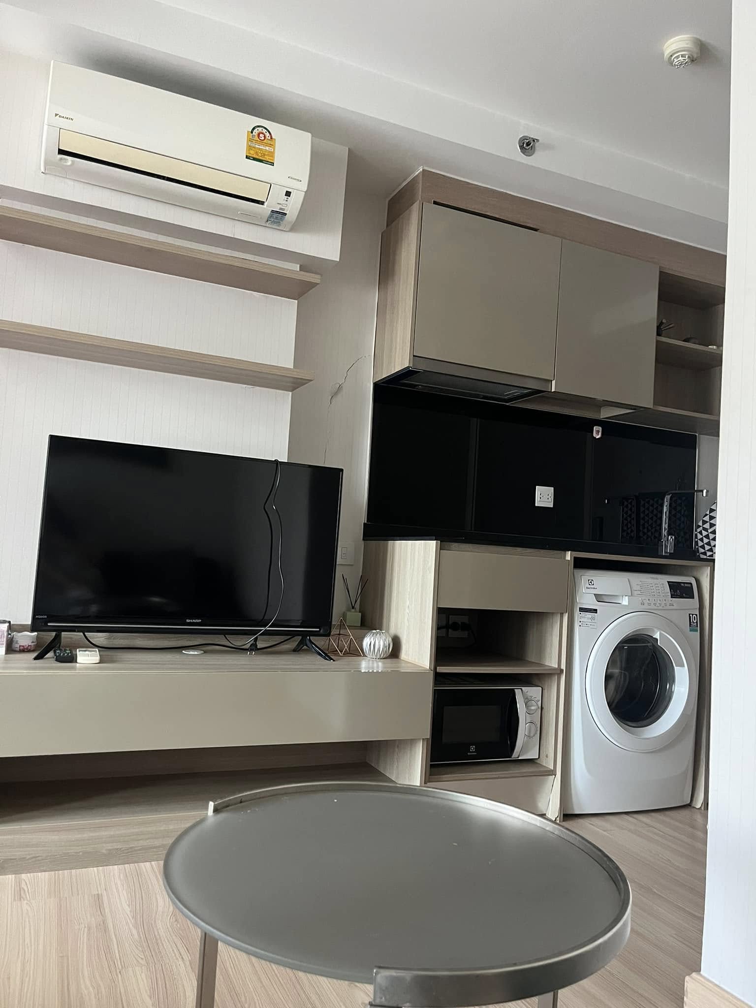 ปล่อยเช่า Knightsbridge Skycity Saphanmai (ไนท์บริดจ์ สกายซิตี้ สะพานใหม่) - โซนพื้นที่ BTS สายหยุด 1ห้องนอน 1ห้องน้ำ - ขนาดห้อง 23 ตรม. ชั้น 5 - ให้เช่า 10,000 ต่อเดือน