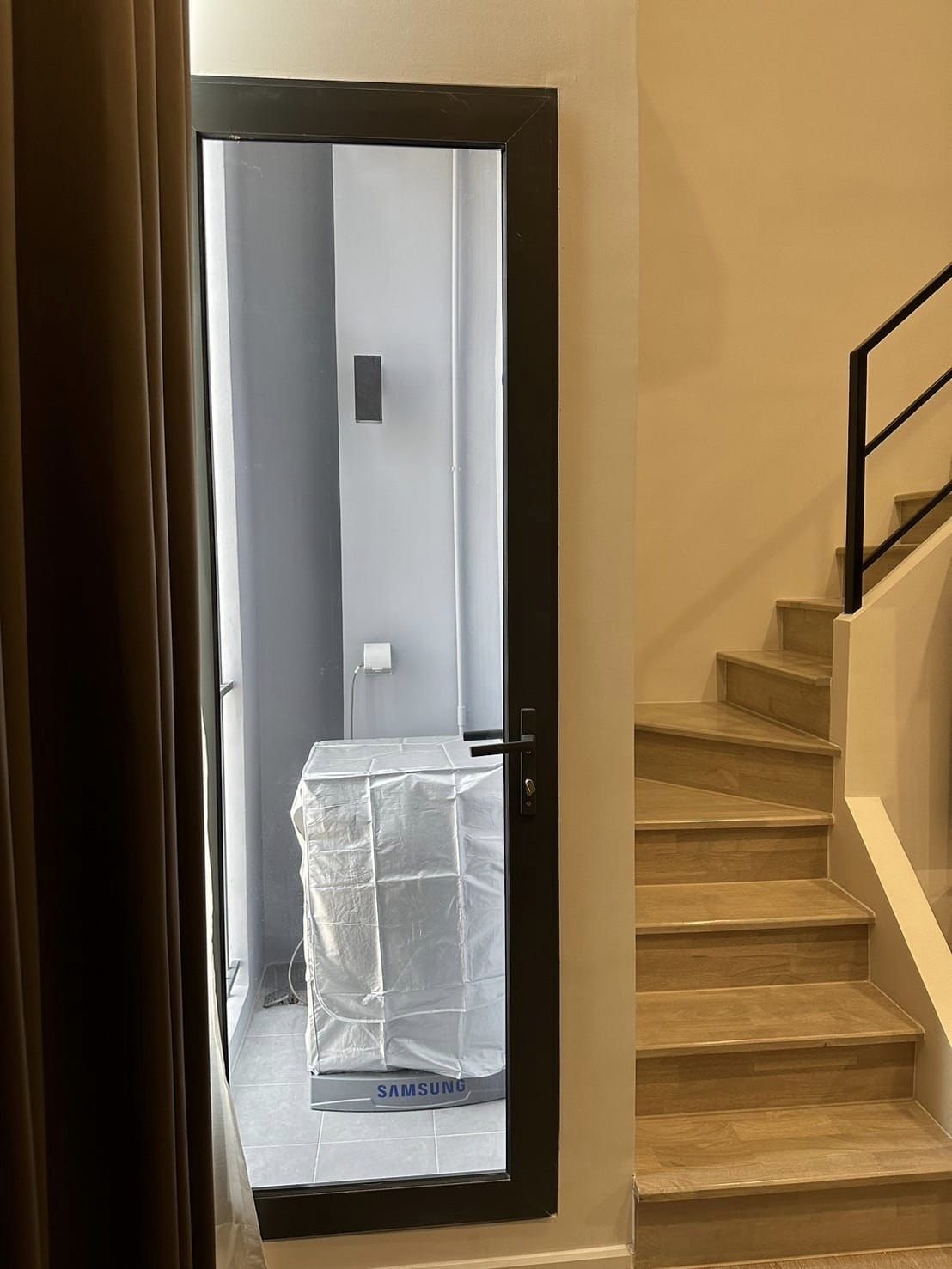 ปล่อยเช่าคอนโด Modiz Rhyme Ramkhamhaeng (โมดิซ ไรห์ม รามคำแหง) - Duplex2ขั้นน่าอยู่มาก เฟอร์เครื่องใช้ไฟฟ้าครบครั้น - การเดินทาง: เพียง 80 ม. MRT รามคำแหง