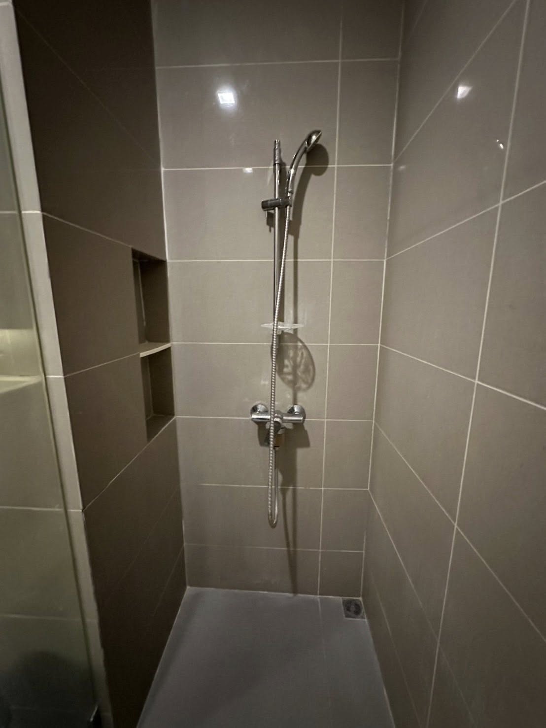 คอนโด M Jatujak (เอ็ม จตุจักร) High Rise โซนพื้นที่ BTS หมอชิต MRT จตุจักร ให้เช่าห้องแบบ 2ห้องนอน 2ห้องน้ำ ขนาดห้อง 56 ตรม. ชั้น 11 ตึก A