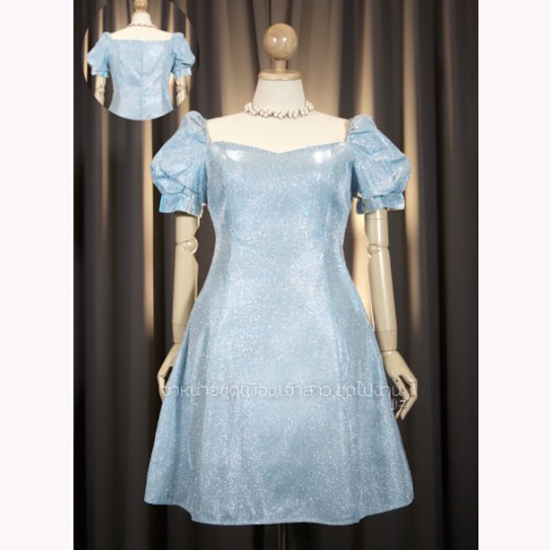 kudapy เดรสสั้นสีเทาเงิน/สีฟ้า/สีทองแชมเปญ/สีม่วงอ่อน แขนตุ๊กตา ทรงอกหัวใจ เนื้อผ้า Glitter ละเอียด สวยเด่นแต่ไม่เว่อร์ ผ้าไม่ยืด มีซับใน ไม่บาด ไม่คันผิว