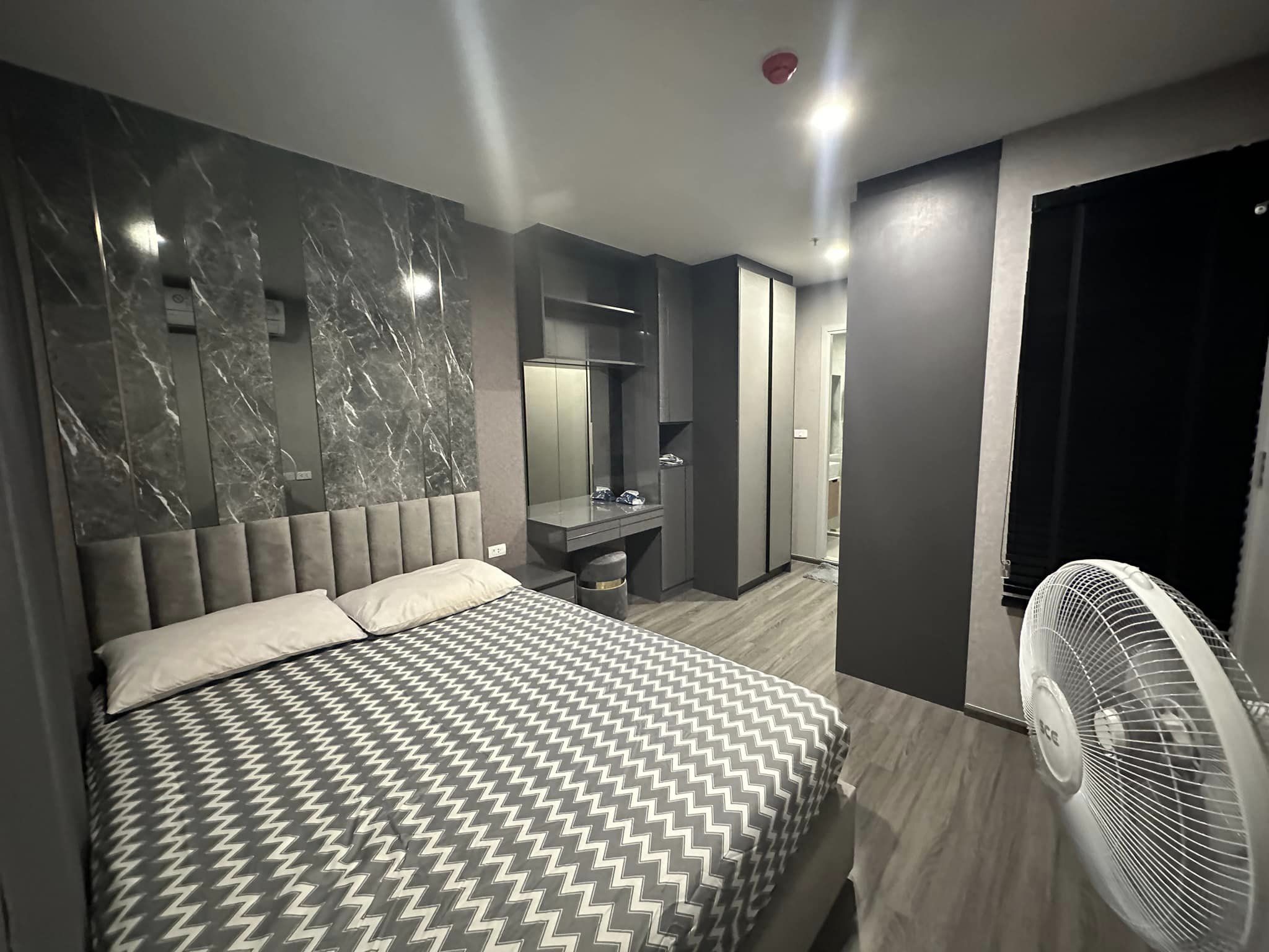 ปล่อยเช่าคอนโด IDEO Chula - Samyan (ไอดีโอ จุฬา - สามย่าน) - 1ห้องนอน 1ห้องน้ำ 1ห้องนั่งเล่น - ใกล้ MRT สามย่าน / จุฬา - ขนาดห้อง 34.5 ตรม. ชั้น 4 ตึก B