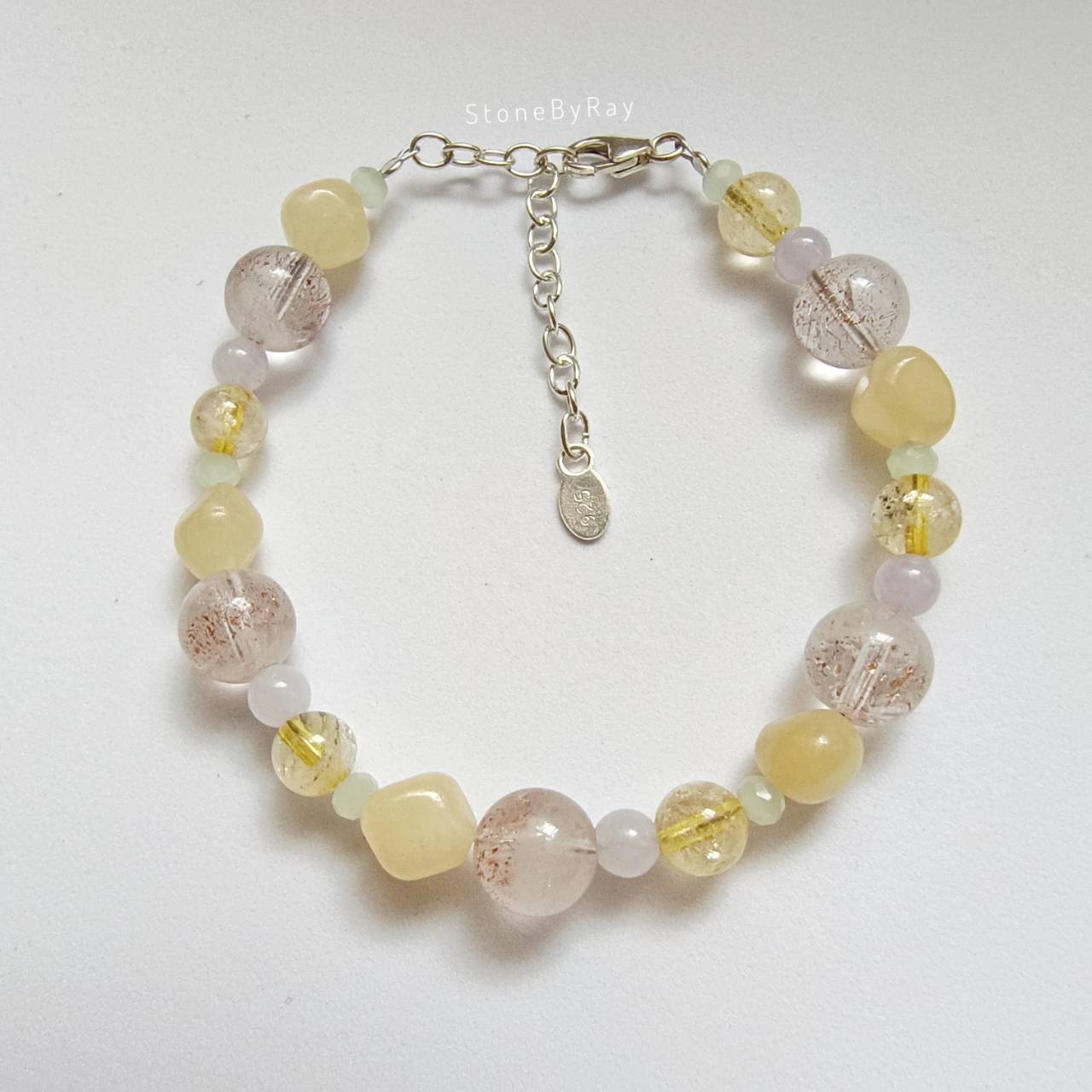 สร้อยข้อมือเงินหินแคลไซต์กับเฮมาไทต์ควอตซ์ (Calcite+Hematite Quartz)