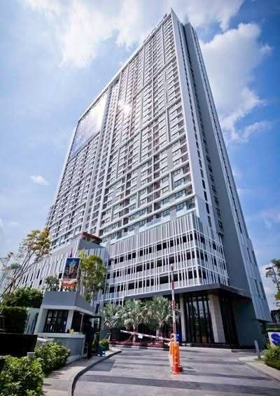 ขายด่วนคอนโด Skyline Rattanathibet (สกายไลน์ รัตนาธิเบศร์) โซนพื้นที่ MRT แยกนนทบุรี ห้องแบบ 1ห้องนอน / 1ห้องน้ำ / โซนครัวปิด ขนาดห้อง 32 ตรม. ชั้น 6