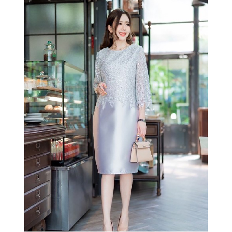 kudapy เดรสสั้นสีเทาเงิน/สีทอง/สีโรสโกลด์ ลูกไม้ปักเลื่อมกลิตเตอร์เนื้อผ้ามันเงางามใส่ออกงาน กระโปรงผ้ามันวาวและเรียบเนียนเป็นเอกลักษณ์
