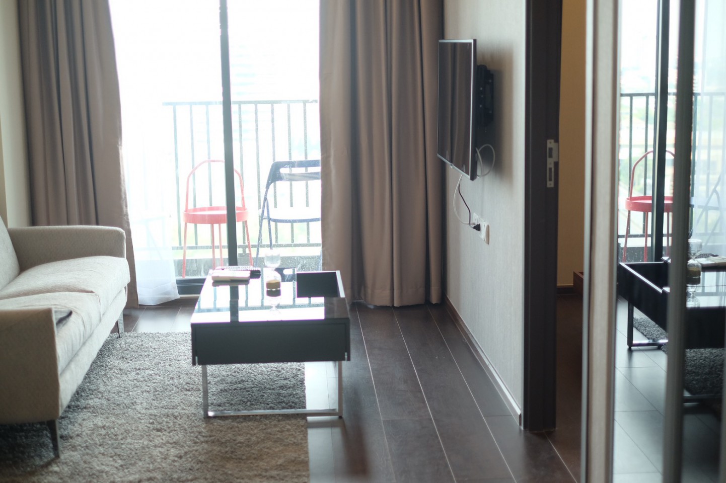 ปล่อยเช่าคอนโด C Ekkamai (ซี เอกมัย) - 1ห้องนอน 1ห้องน้ำ 1ห้องนั่งเล่น - ใกล้ BTS เอกมัย ต้นซอยสุขุมวิท 63 - ขนาดห้อง 35 ตรม. ชั้น 18