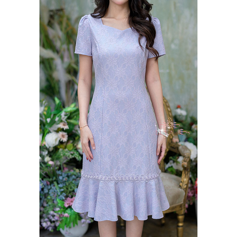 kudapy เดรสสั้นสีม่วงอ่อน/สีชมพูโอรส ผ้าลูกไม้อัดกาวให้ทั้งชุด ผ้าสวย มีน้ำหนักทิ้งตัว ชายระบายสวยแต่งดออกไม้มุกรอบตัวสวยหวาน