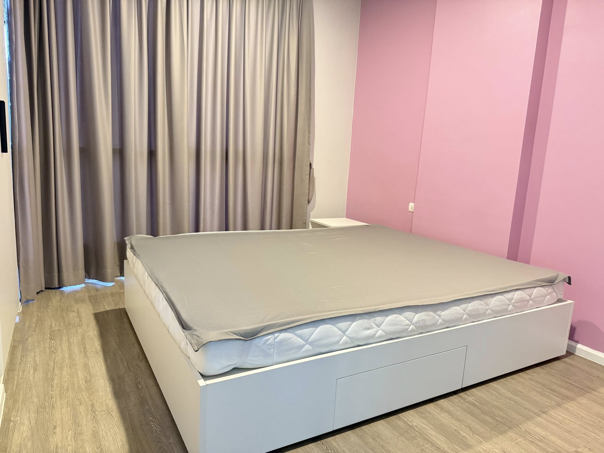 คอนโด Blue Sukhumvit 105 (บลู สุขุมวิท 105) Low Rise โซนพื้นที่ MRT ศรีลาซาล และ BTS แบริ่ง ให้เช่าห้องแบบ 1ห้องนอน 1ห้องน้ำ ขนาดห้อง 28.65 ตรม. ชั้น 5 ตึก B