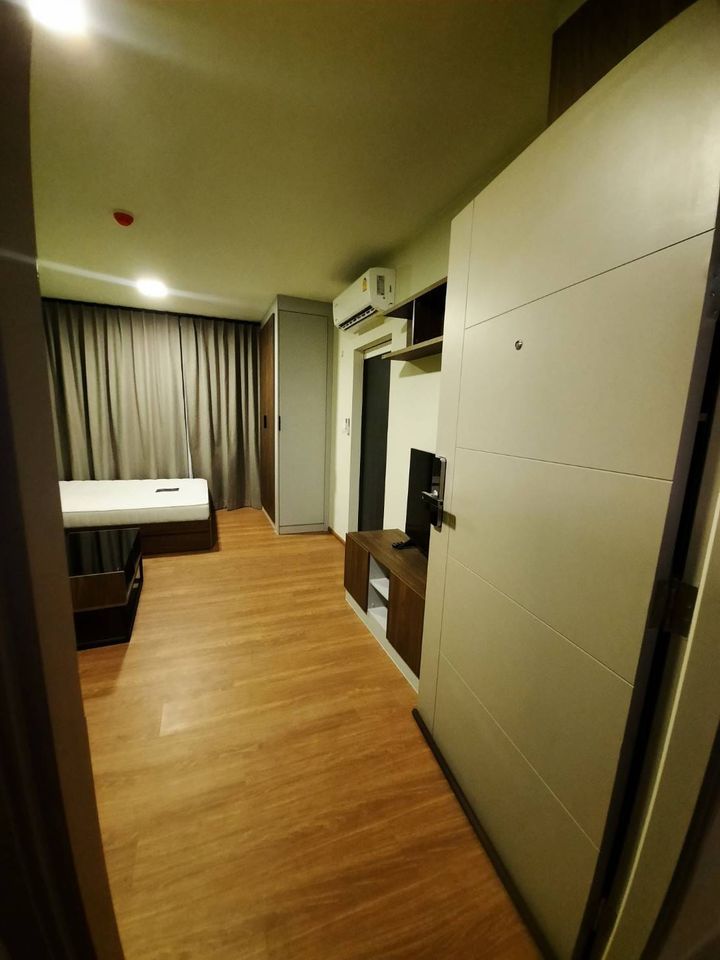 สนใจชมห้องติดต่อได้เลย Line ID: Smile-easy ปล่อยเช่าคอนโด dcondo tann Charan (ดีคอนโด ธาร จรัญฯ) - Studio 1ห้องน้ำ 1ห้องครัว - ใกล้ MRT บางขุนนนท์ - ขนาดห้อง 27 ตรม. ชั้น 5 ตึก A