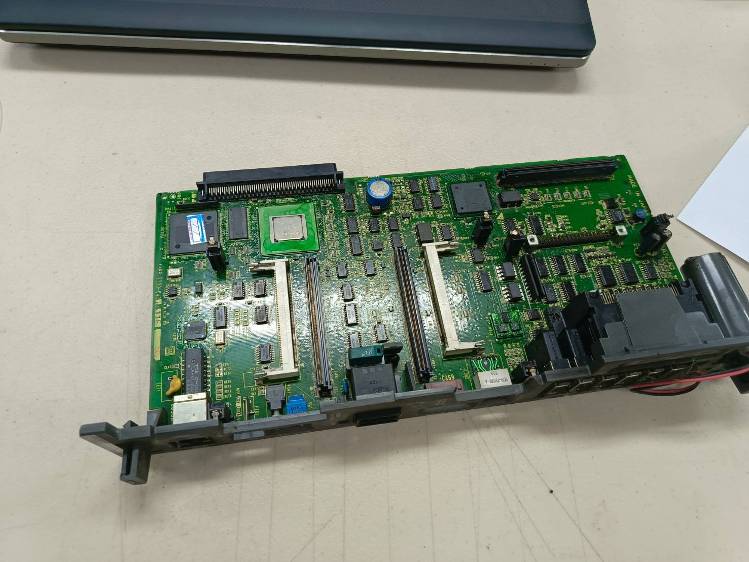 FANUC A16B-3200-0421 MASTER BOARD FANUC 18I-MB