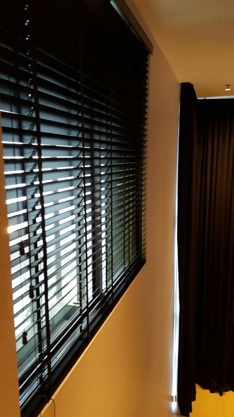 BTS Phrom Pong Condo For rent The Emporio Place (ดิ เอ็มโพริโอ เพลส) Duplex