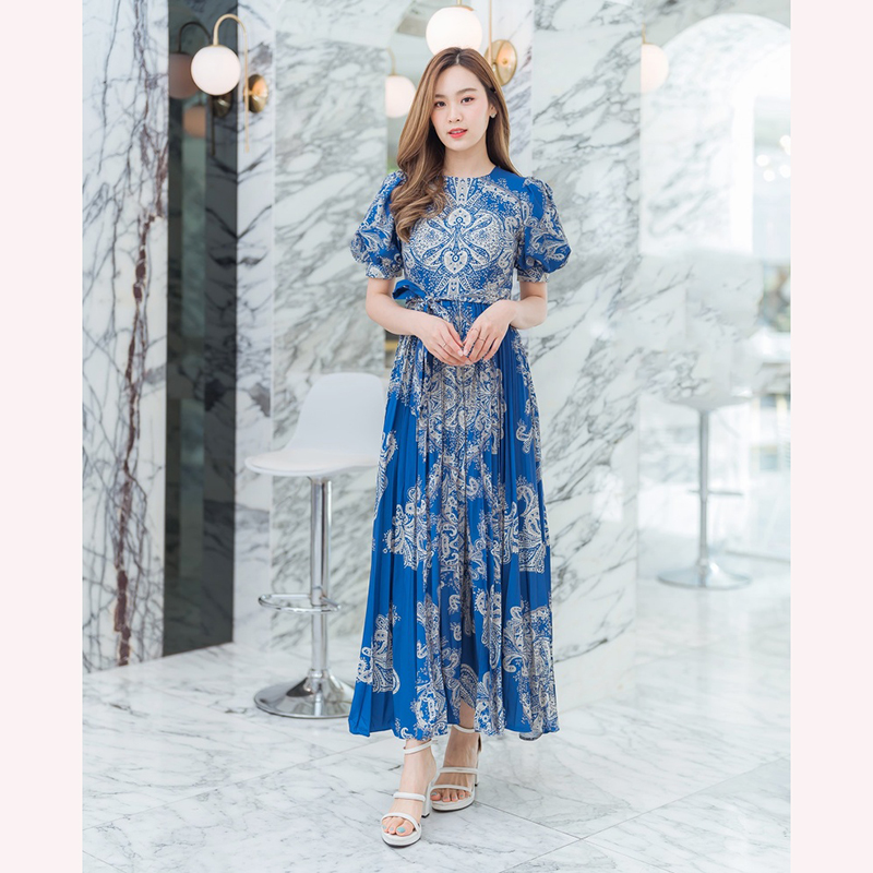 kudapy เดรสยาวสีชมพู/สีกรม กระโปรงอัดพลีทลายโรมัน+เชือก