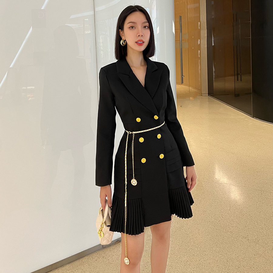 kudapy เดรสสูทกระดุมทองคอปก แขนยาว สีแดง สีชมพู สีดำ สีขาว งานสวยเรียบหรู เพิ่มความน่ารักด้วยเข็มขัด งานหนาอยู่ทรง รับประกันงานสวยจริงค่ะ