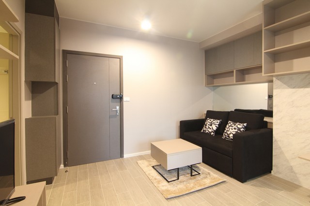 ให้เช่า Ideo Sukhumvit 93 (ไอดีโอ สุขุมวิท 93) ชั้น5 ชั้นเดียวกับสระว่ายน้ำ