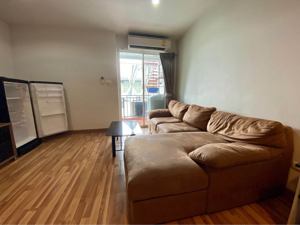 ปล่อยเช่าคอนโด Regent Home 12 Latphrao 41 (รีเจ้นท์ โฮม 12 ลาดพร้าว 41) - Studio 1ห้องน้ำ 1ห้องครัว - ใกล้ MRT ภาวนา - ขนาดห้อง 31 ตรม. ชั้น 6 ตึก C ทิศตะวันออก