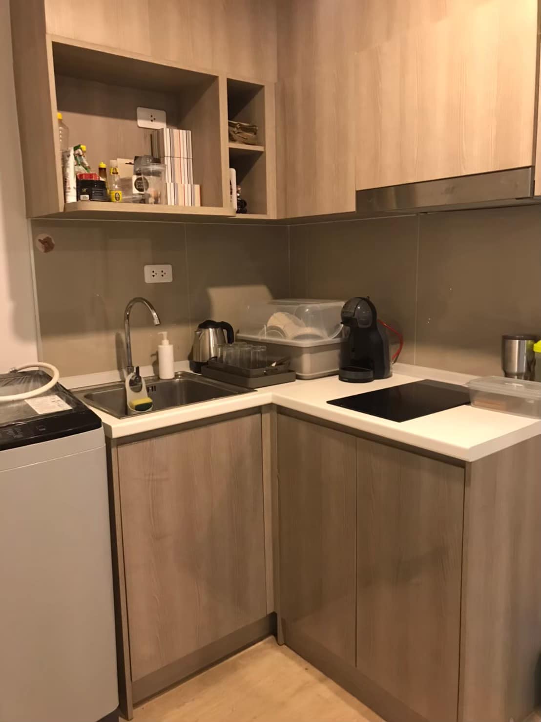 ปล่อยเช่าคอนโด Elio Del Moss Phaholyothin 34 (เอลลิโอ เดล มอสส์ พหลโยธิน 34) - ใกล้ BTS เสนานิคม - 1ห้องนอน 1ห้องน้ำ 1ห้องนั่งเล่น 1ห้องทำงาน - ขนาดห้อง 35 ตรม. ชั้น 1 ตึก B ติดสระว่ายน้ำ