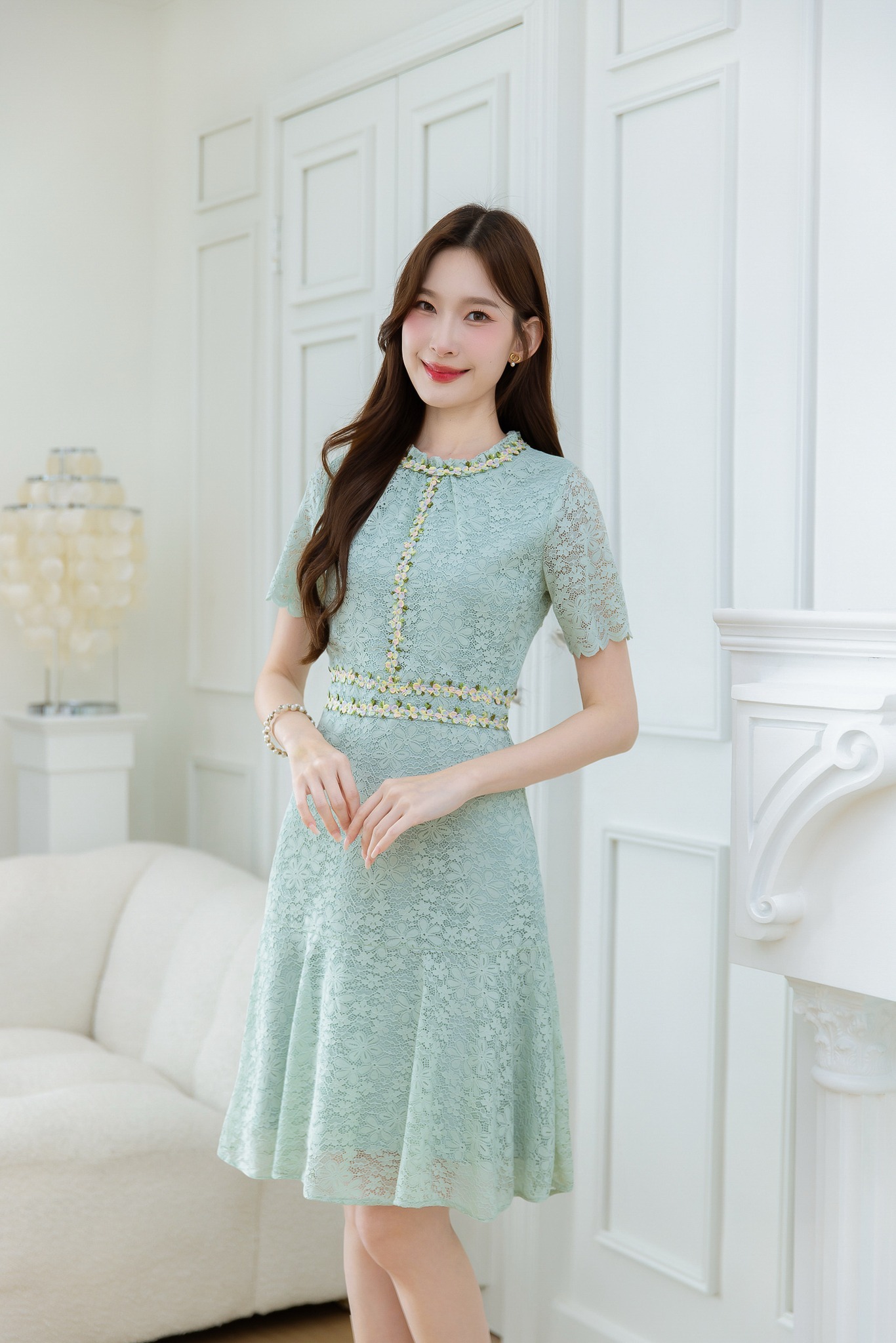 kudapy เดรสลูกไม้โทนสีหวานพาสเทล ลูกไม้เนื้อนิ่มทิ้งตัวใส่สบาย ลายสวย มีดีเทลแต่งลูกไม้ปักเส้น