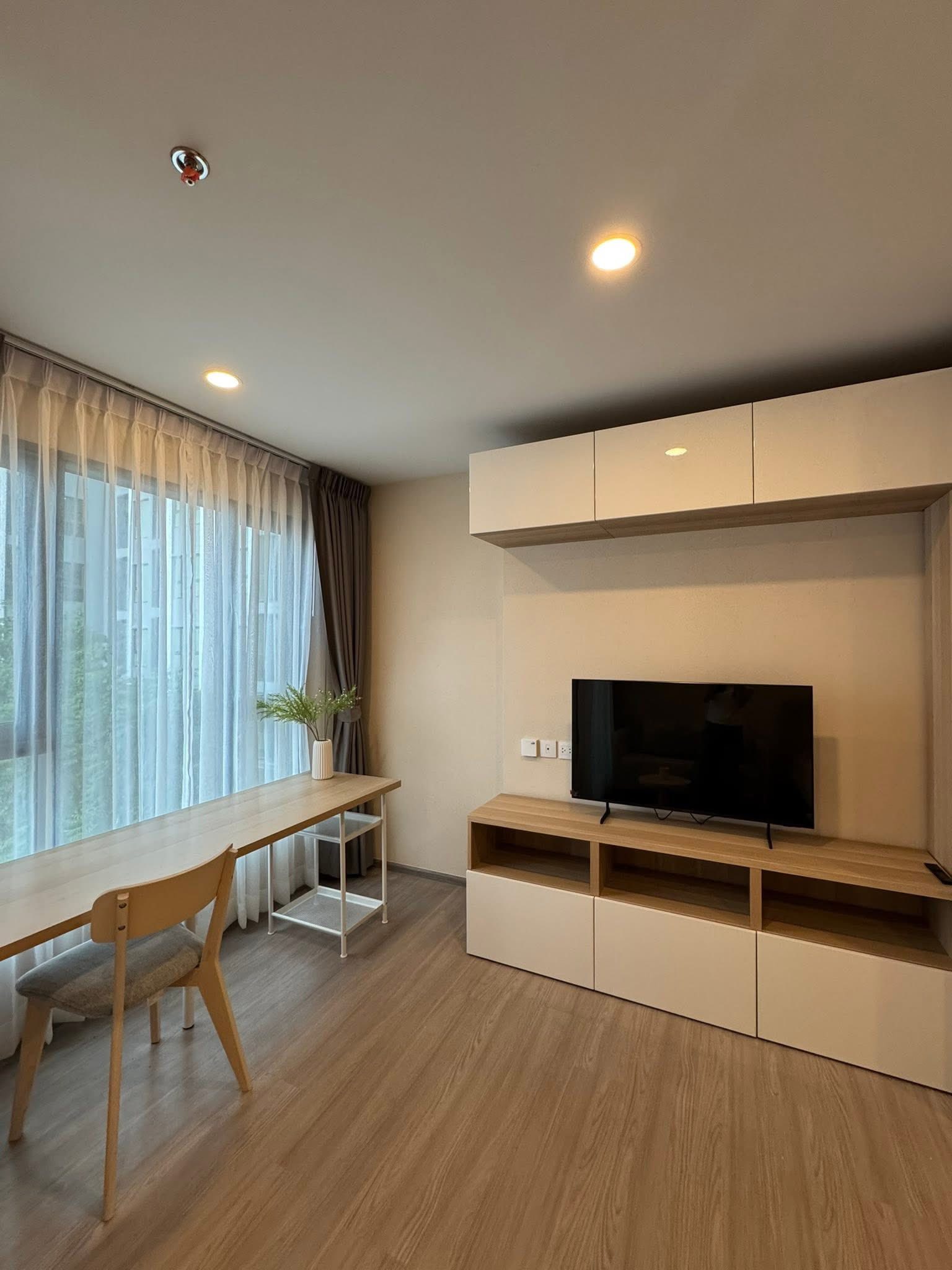 ให้เช่าคอนโด Aspire Sukhumvit - Rama 4 (แอสปาย สุขุมวิท - พระราม 4) High Rise โซนพื้นที่ BTS พระโขนง ห้องแบบ 1ห้องนอน 1ห้องน้ำ ขนาดห้อง 28 ตรม. ชั้น 10